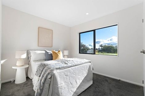 Photo of property in 65 Picnic Point Road, Hobsonville, 0616