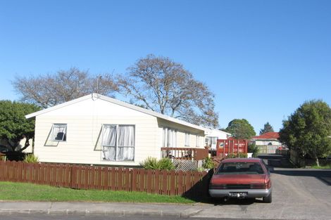 Photo of property in 2/9 Balfour Road, Manurewa, Auckland, 2102