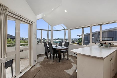 Photo of property in 1/93 Forrest Hill Road, Milford, Auckland, 0620