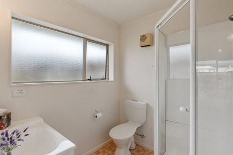 Photo of property in 6 Glen Loch Place, Paraparaumu, 5032