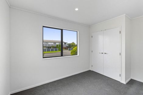 Photo of property in 42 Quinn Road, Levin, 5510