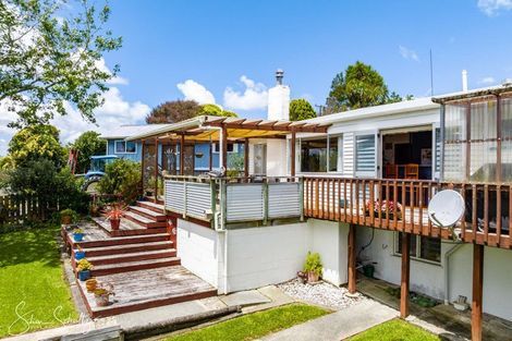 Photo of property in 7 Griffin Road, Maungaturoto, 0520