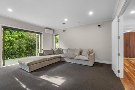 Photo of property in 26b Awhiorangi Promenade, Swanson, Auckland, 0816