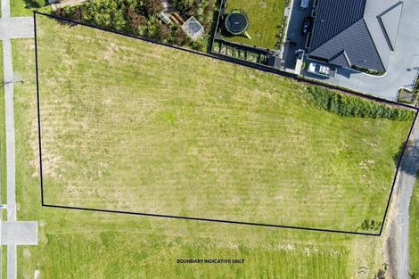 Photo of property in 32 Golf View Close, Fairhall, 7272