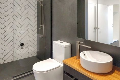 Photo of property in 11/167 Hobsonville Point Road, Hobsonville, Auckland, 0616