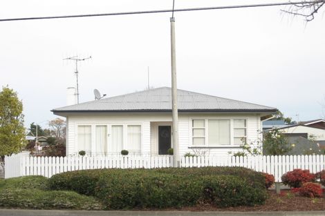 Photo of property in 18 Avenue Road, Greenmeadows, Napier, 4112
