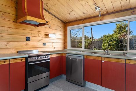 Photo of property in 17 Appleby Rise, Whakatane, 3120
