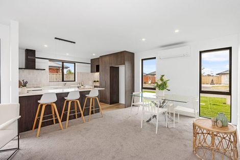 Photo of property in 7 Freeville Place, New Brighton, Christchurch, 8083