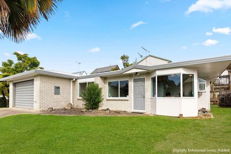 Photo of property in 28 Sunvale Place, Gate Pa, Tauranga, 3112