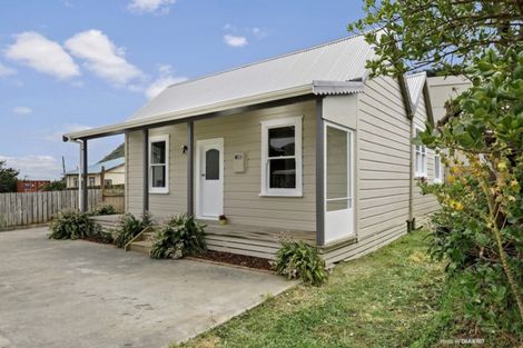 Photo of property in 41a Happy Valley Road, Owhiro Bay, Wellington, 6023