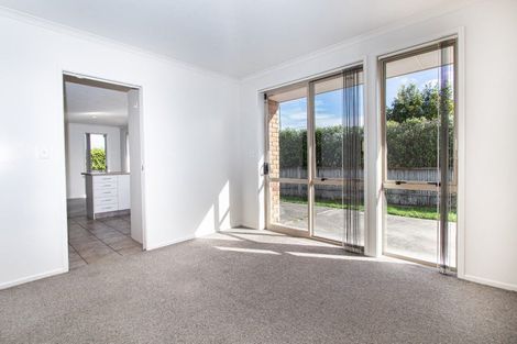 Photo of property in 2 Parkside Drive, Huntington, Hamilton, 3210