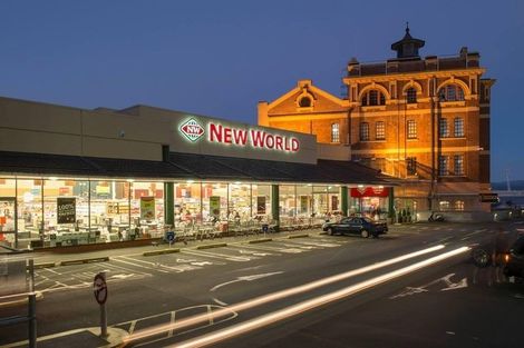 Photo of property in Mansfield Towers, 1 Grant Road, Thorndon, Wellington, 6011