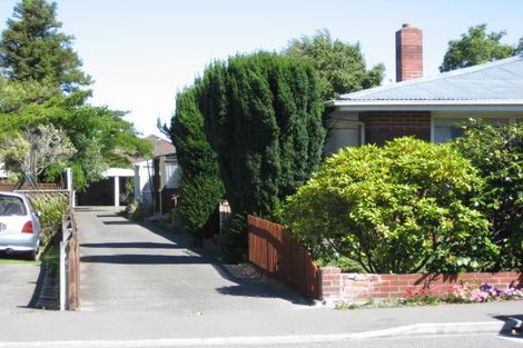 Photo of property in 2/24 Aikmans Road, Merivale, Christchurch, 8014
