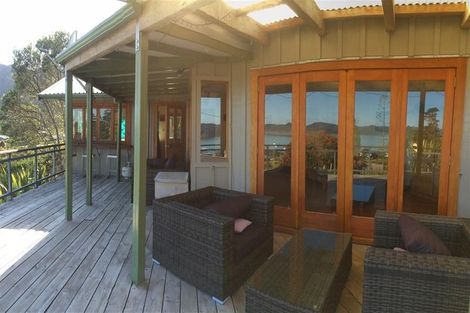 Photo of property in 6 Reotahi Road, Whangarei Heads, Whangarei, 0174