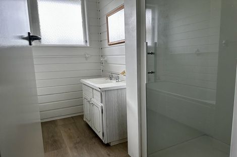 Photo of property in 12 Pinedale Parade, Milson, Palmerston North, 4414