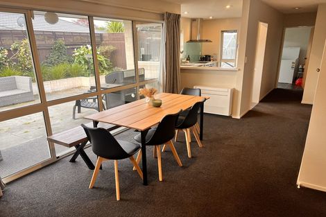 Photo of property in 1/178 Gayhurst Road, Dallington, Christchurch, 8061