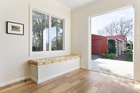 Photo of property in 68 Kent Street, Carterton, 5713