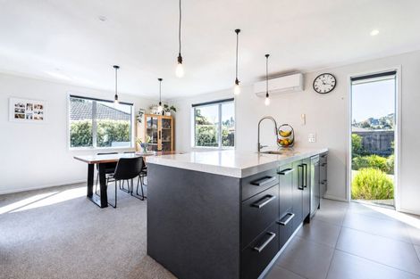 Photo of property in 26 Fernbrook Drive, Hurworth, New Plymouth, 4310