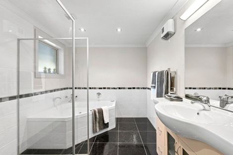 Photo of property in 32 Highview Drive, Wakatu, Nelson, 7011