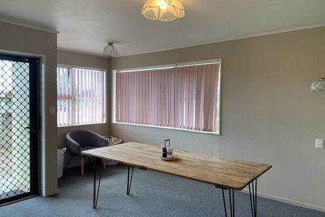 Photo of property in 173 Tait Drive, Greenmeadows, Napier, 4112