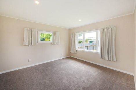 Photo of property in 32 Keeling Street, West End, Palmerston North, 4412