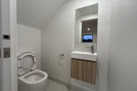 Photo of property in 2/6 Gilberthorpes Road, Islington, Christchurch, 8042