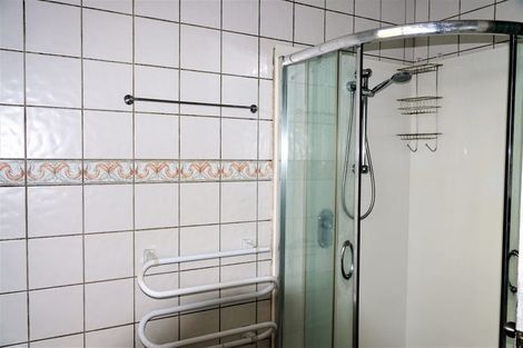 Photo of property in 238 Glenvar Road, Torbay, Auckland, 0630