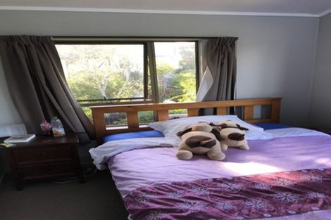 Photo of property in 38 Tree View Avenue, Glenfield, Auckland, 0629