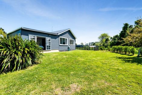 Photo of property in 1233 Egmont Road, Egmont Village, New Plymouth, 4372