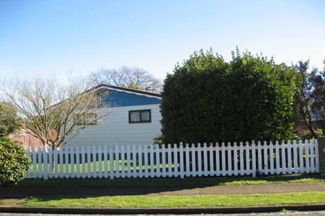 Photo of property in 14 Deller Drive, Carterton, 5713