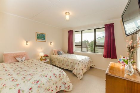 Photo of property in 3 Matai Street, Waikanae, 5036