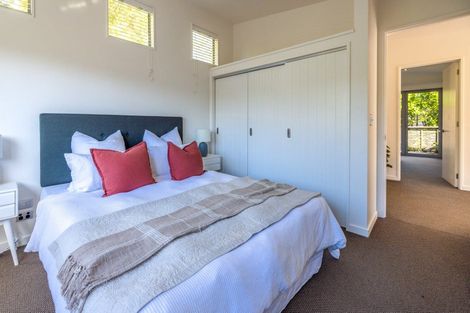 Photo of property in 27 Ocean Road, Surfdale, Waiheke Island, 1081