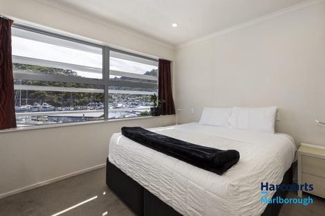 Photo of property in Oxleys Rock Apartments, 303/6 London Quay, Picton, 7220