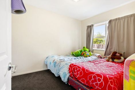 Photo of property in 86 Barrys Road, Glendene, Auckland, 0602