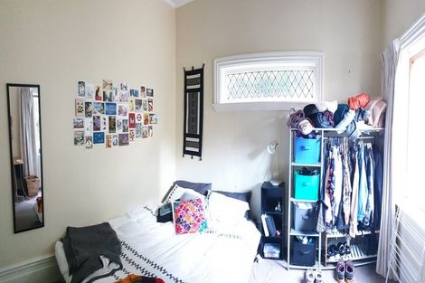 Photo of property in 18 Macdonald Crescent, Te Aro, Wellington, 6011