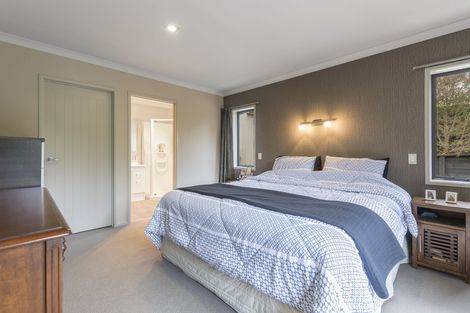 Photo of property in 22 Rosella Drive, Welcome Bay, Tauranga, 3112