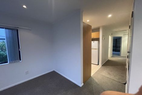 Photo of property in 1/72 Derwent Street, Island Bay, Wellington, 6023