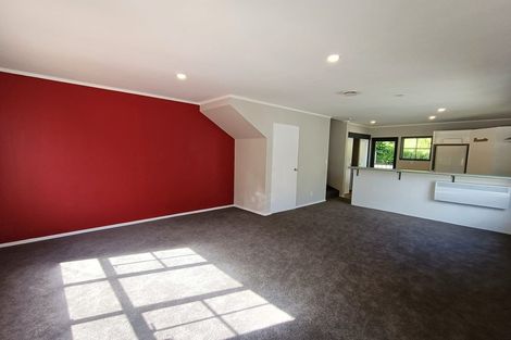 Photo of property in 16b Parsons Glen, Karori, Wellington, 6012