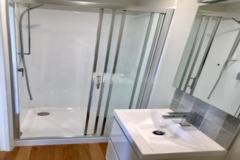 Photo of property in 1 Blue Mountains Road, Silverstream, Upper Hutt, 5019