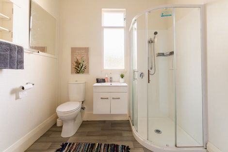 Photo of property in 237a Bay View Road, Saint Clair, Dunedin, 9012