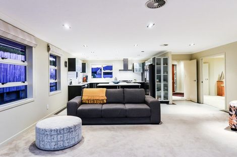 Photo of property in 17 Compton Grove, Huntington, Hamilton, 3210