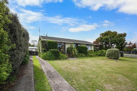 Photo of property in 8 Purcell Place, Melville, Hamilton, 3206