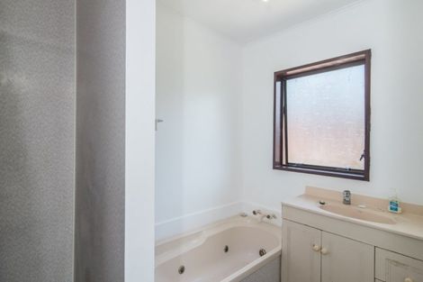 Photo of property in 93b Montgomery Avenue, Karori, Wellington, 6012