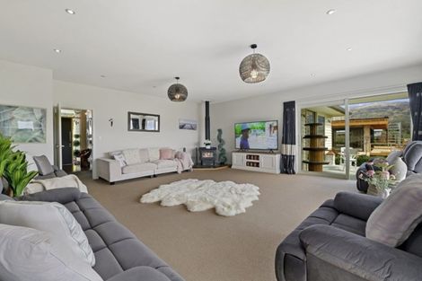 Photo of property in 21 Terrace Street, Nevis, Cromwell, 9384