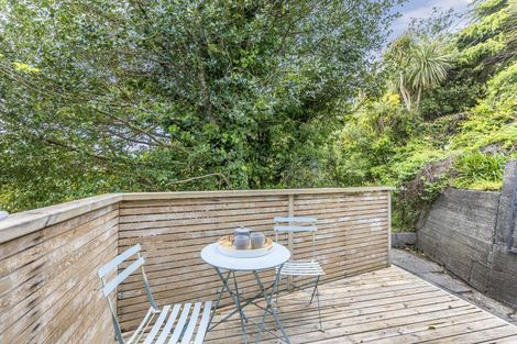 Photo of property in 18 Blackbridge Road, Wadestown, Wellington, 6012