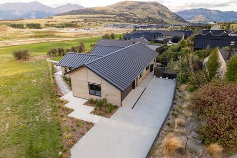 Photo of property in 11 Torridon Court, Jacks Point, Queenstown, 9371