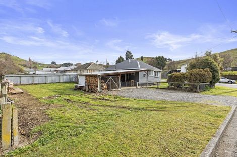 Photo of property in 44 Goldfinch Street, Taihape, 4720