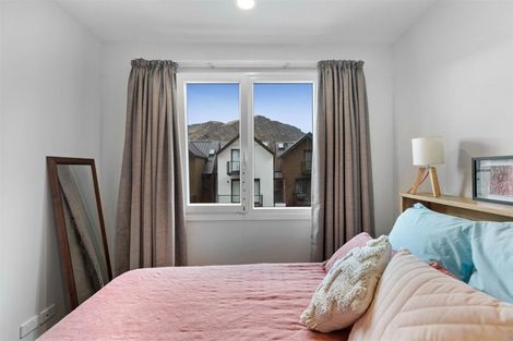Photo of property in 16/18 George Bullen Lane, Arthurs Point, Queenstown, 9371