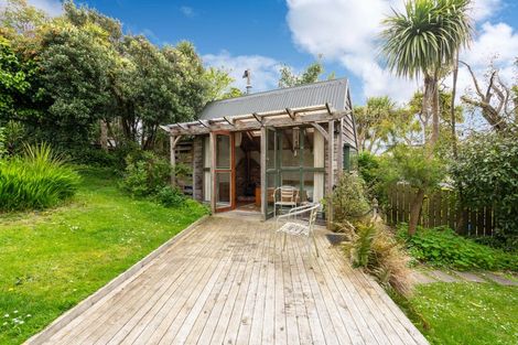 Photo of property in 2 Margate Avenue, Broad Bay, Dunedin, 9014