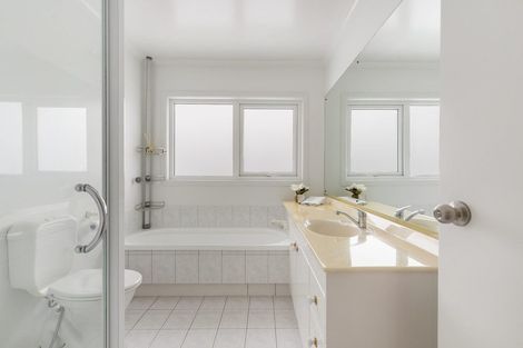 Photo of property in 1/270 Cascades Road, Botany Downs, Auckland, 2010